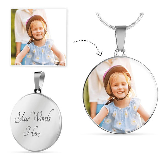Personalized circle pendent necklace